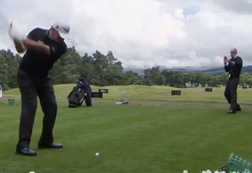 Golf Magician vs Tour Golf Pros